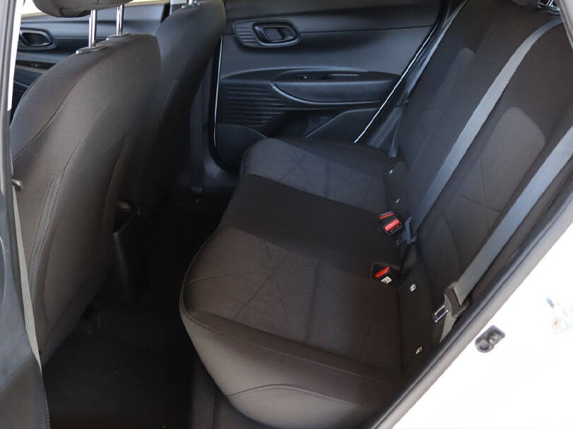 ہنڈائی Bayon Interior 