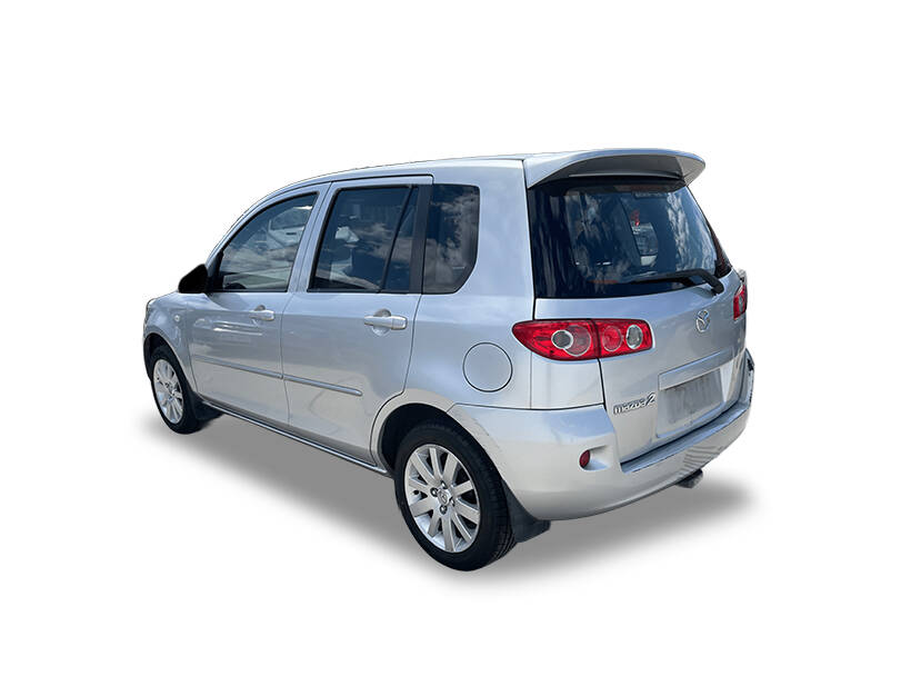 Mazda Demio Exterior 
