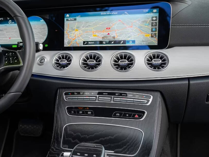 Mercedes Benz E Class Cabriolet Interior 