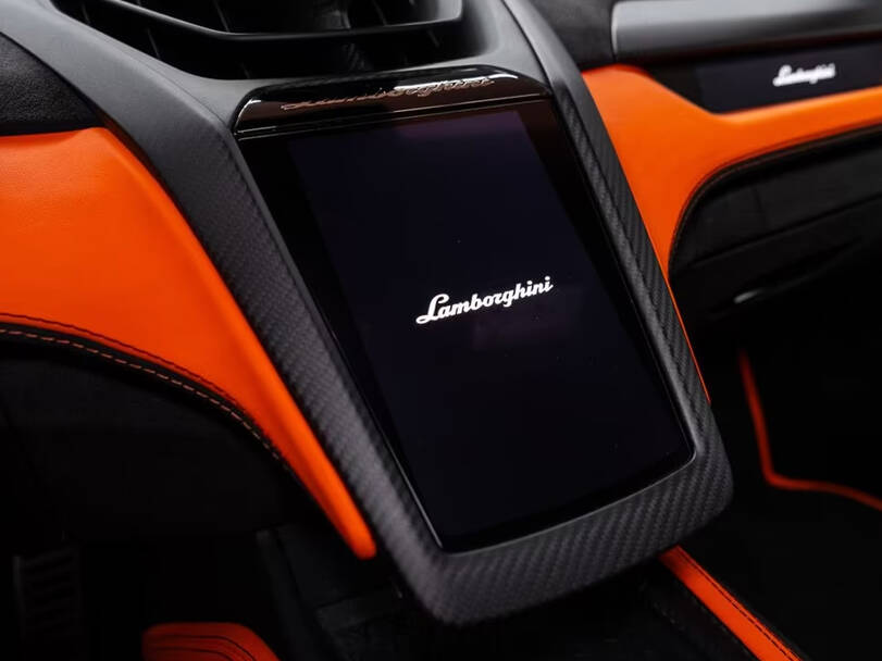 Lamborghini Revuelto Exterior Infotainment System