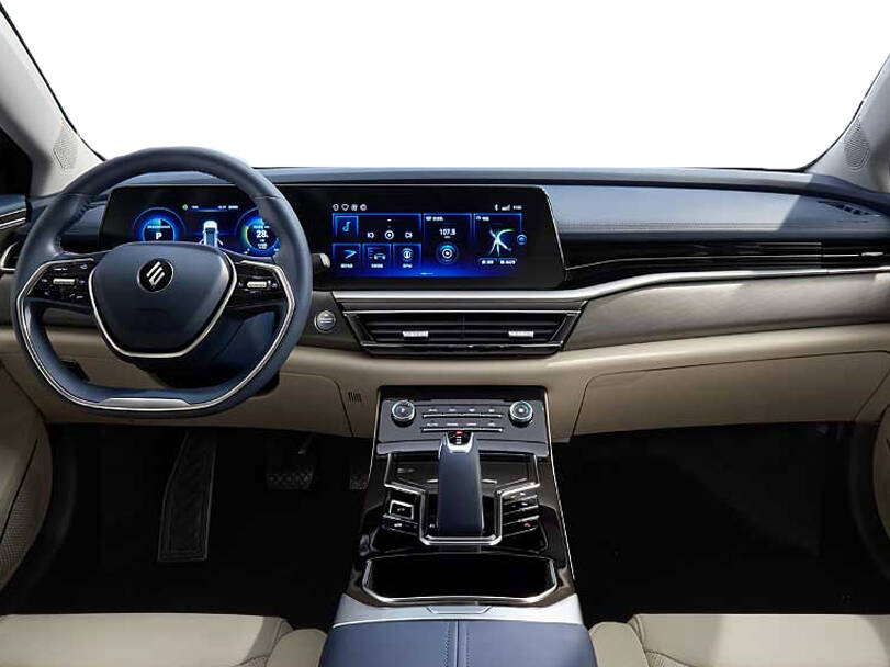 JMEV Elight 2025 Exterior Dashboard