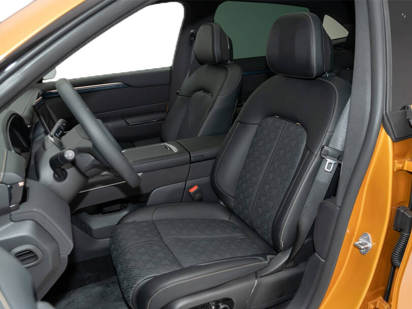 Zeekr 7X 2025 Exterior Front Seats