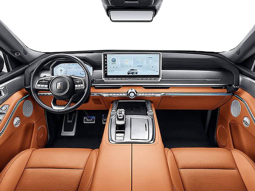 Tank 700 Exterior Dashboard